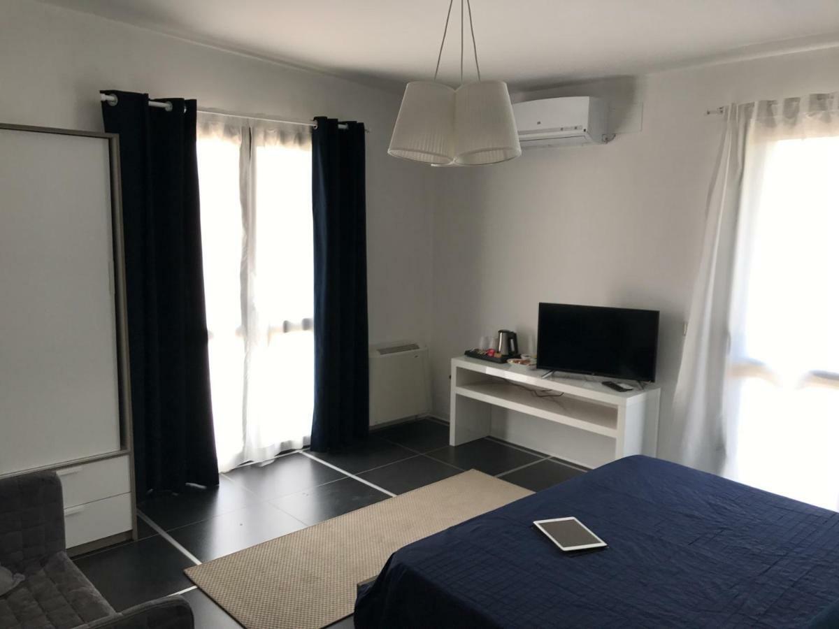 Hotel Civico 27 Cosenza Zewnętrze zdjęcie